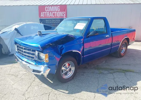 1990 Chevrolet S Truck S10 из США, поврежденный, VIN 1GCCS14E9L2149681
